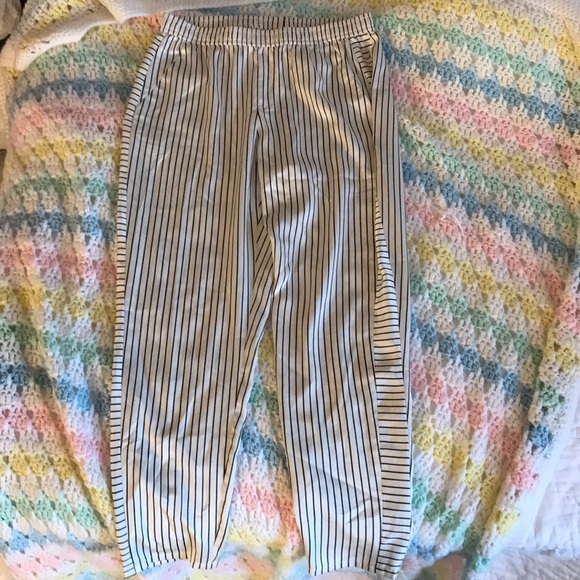 Calvin Klein Pin Striped Pants - Picture 1 of 1